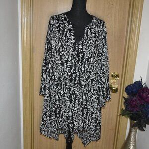 Bloomchic Black & White High Low Rayon Top Button Down Split Neck Blouse